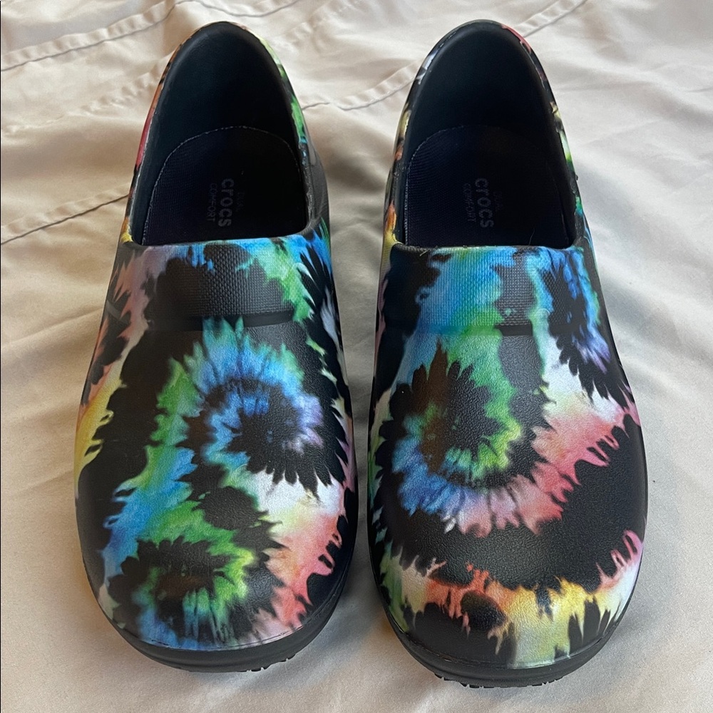 CROCS Woman’s Tie-Dye- Multicolor- Work Clog with Closed Toe